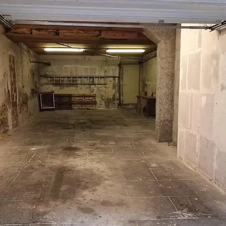Appartement Avec Grand Garage בזייה